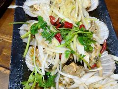 -老东镇啤酒屋海鲜加工·蒸汽海鲜·海鲜烧烤(台东店)