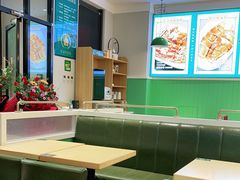 大堂-魏记烧味饭