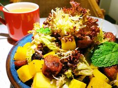 核桃肠仔芒果沙拉-BE BRIGHT KITCHEN(正佳广场店)