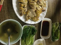 白切鸡半只-煲煲香快餐(南京路店)