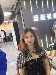 -藤野造型烫发染发