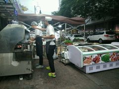 -船梆煮•蒸汽海鲜·炉火烤肉(五四广场店)