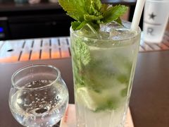 -星巴克臻选(上海合生汇1F店)