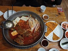 -喇喇排骨火锅·传统韩式脊骨汤(望京西园总店)