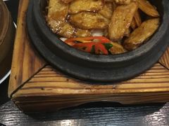 -河畔春天时尚餐厅