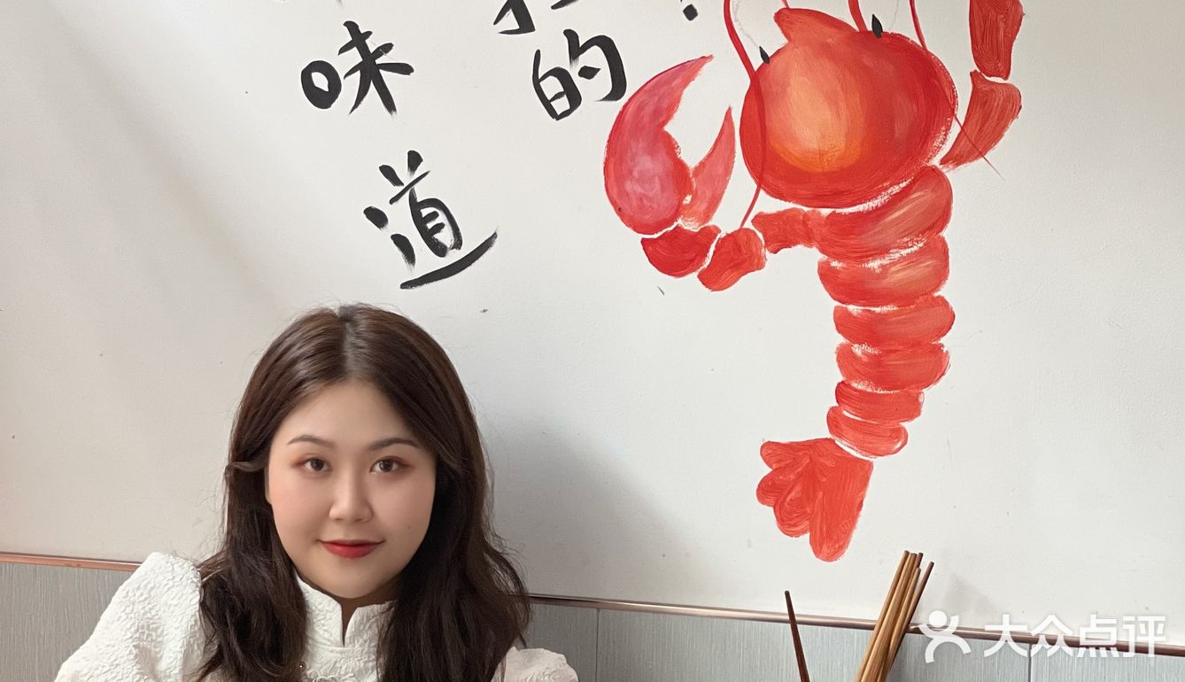 哎呦喂‼️又到了炫小龙虾的季节啦🦞