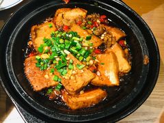 -费大厨辣椒炒肉(万家丽一店)