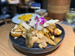 -一朵菌·野生菌探索家火锅(南亚店)