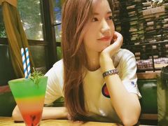 -胡桃里音乐酒馆(环亚凯瑟琳广场店)