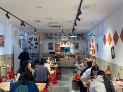 -柳州肥姨妈大骨螺蛳粉(沙河店)