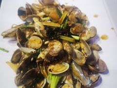 -蚝堡海鲜·威海菜·海肠捞饭·烧烤·亚洲吃蚝公司(幸福门店)