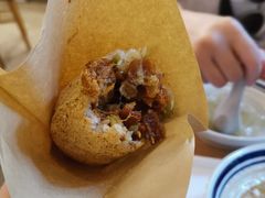 -正南齐北·老街糯米团(洪崖洞店)