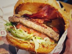 -The Habit Burger Grill 哈比特汉堡(爱琴海店)