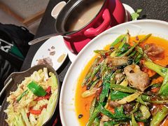 -万重锦·人文川菜馆(骡马市店)