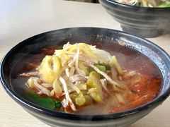 -小雅辣面馆