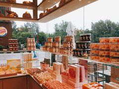 零售区-好利来(温江新尚天地店)