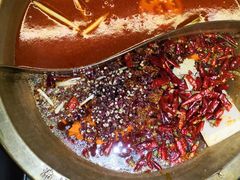 -沸炉重庆老火锅(军事博物馆店)