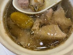 橄欖鮑仔湯-香港新发烧腊茶餐厅(万象店)