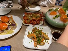 -日进一片海.生腌海鲜火锅.宵夜烧烤(三里屯总店)