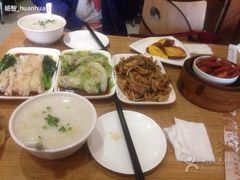 广东小美食-广东小美食(果戈里大街店)