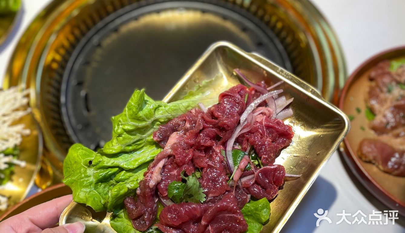 原来东北烤肉的肉一点也不油腻