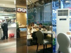 -圣河湾虾饺美食(站前店)