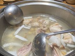 -大头椰·椰子鸡火锅(新梦店)