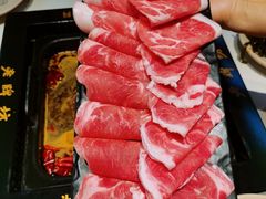 -老牌坊云南鱼豆花火锅(哈西万达店)