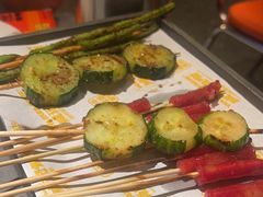 -威记烧嘢·南宁烧烤·超级生牛(绿地店)