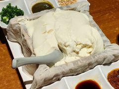 -95号酱骨·一块豆腐(展春园西路店)