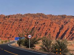 -天山神秘大峡谷