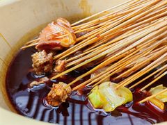 -拈签一笑黄牛肉辣卤串串