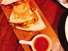 墨西哥烤牛肉芝士夹饼-玛格萝妮比萨屋(四平店)