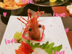 -铭牛烧肉·和牛海鲜自助(高新月牙湖店)