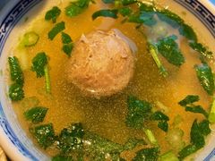 -潮界(LU·ONE凯德晶萃广场店)