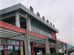 -阳山北服务区-停车场