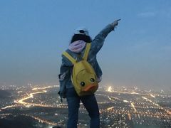 -鬼笑石后山停车场