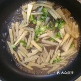 素菜营养美味不打折之土豆炒青椒