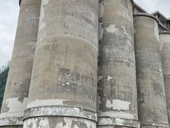 -云间粮仓