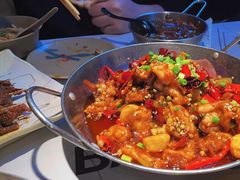 -巴厘龙虾·榜首油焖大虾(音乐学院·沿江酒馆店)