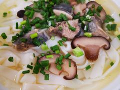 -三线肉杂酱面馄饨王