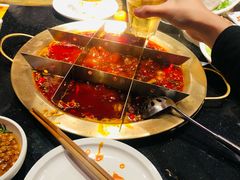 -周师兄大刀腰片火锅(洪崖洞旗舰店)