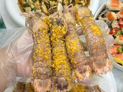 -老地方啤酒屋·海鲜青岛菜大排档(台东步行街店)