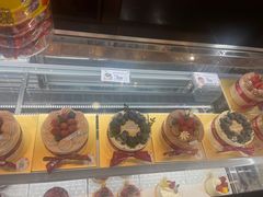 -花花卷卷·鲜食蛋糕(静安久光百货店)