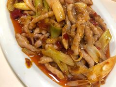 鱼香肉丝-付掌柜在成都·热炒砂锅集(金禾店)