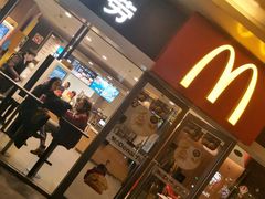 门面-麦当劳(百联西郊购物中心店)