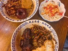 -梅溪·小伙子干挑面(安吉总店)