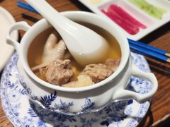 五花果松茸鸡汤-小大董·烤鸭(王府井apm店)