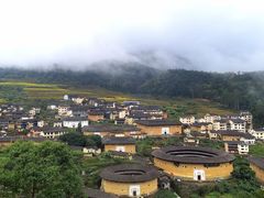 -初溪土楼群