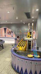 -奈尔宝家庭中心·亲子餐厅(鄞州万达店)